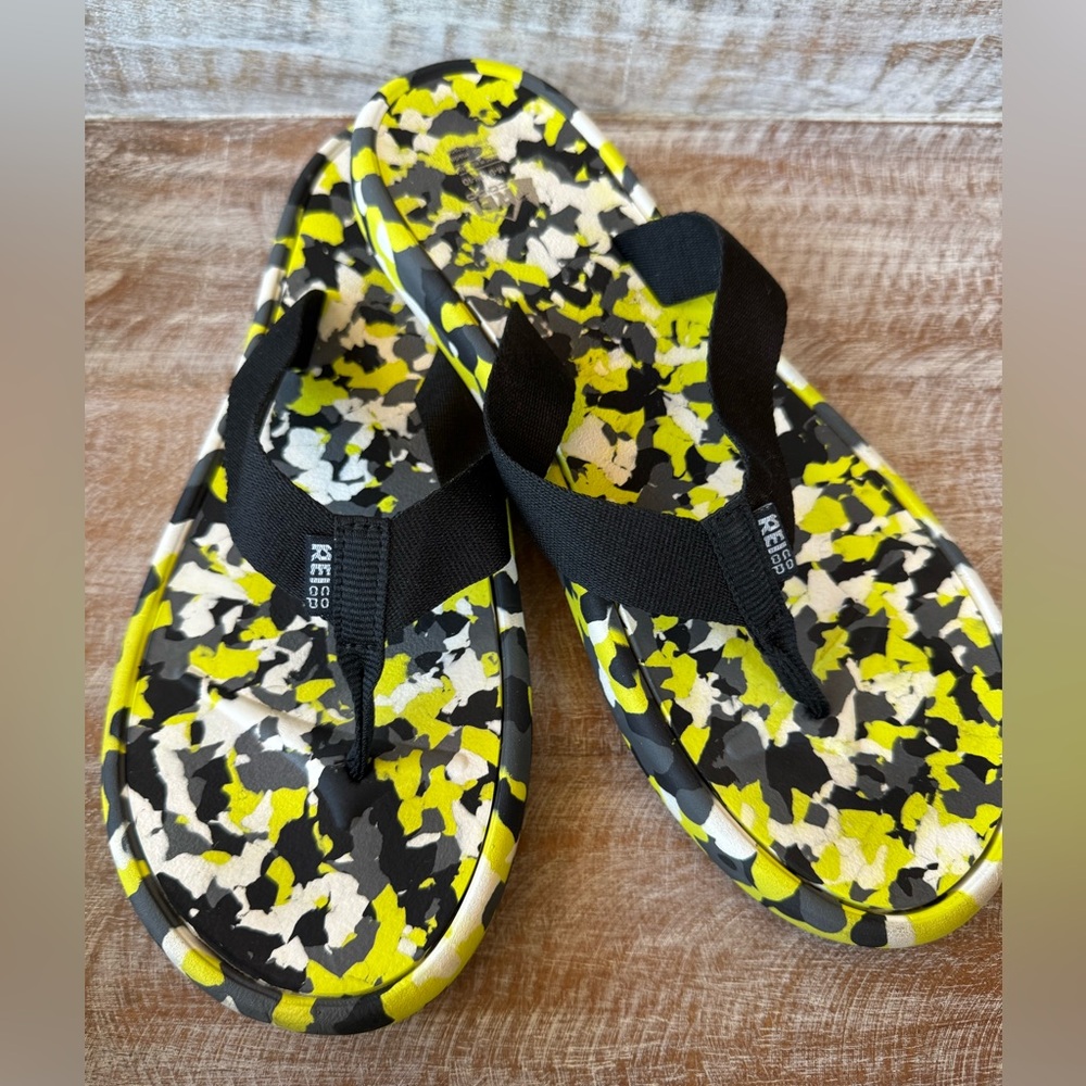 REI Co-op Camouflage Recycled Lightweight Foam Flip Flop Men’s Size 9/Women’s 10 - Picture 3 of 12